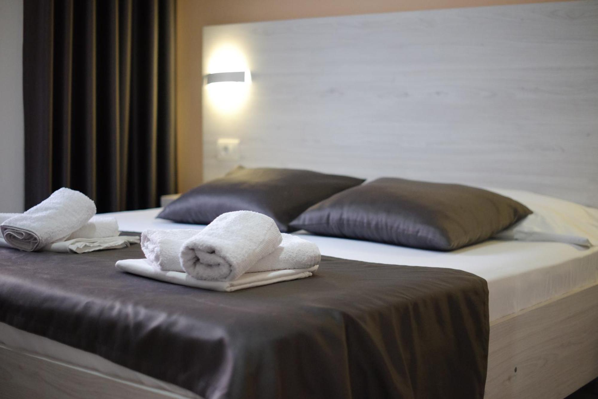 Molla Apartments อุลซิน ภายนอก รูปภาพ