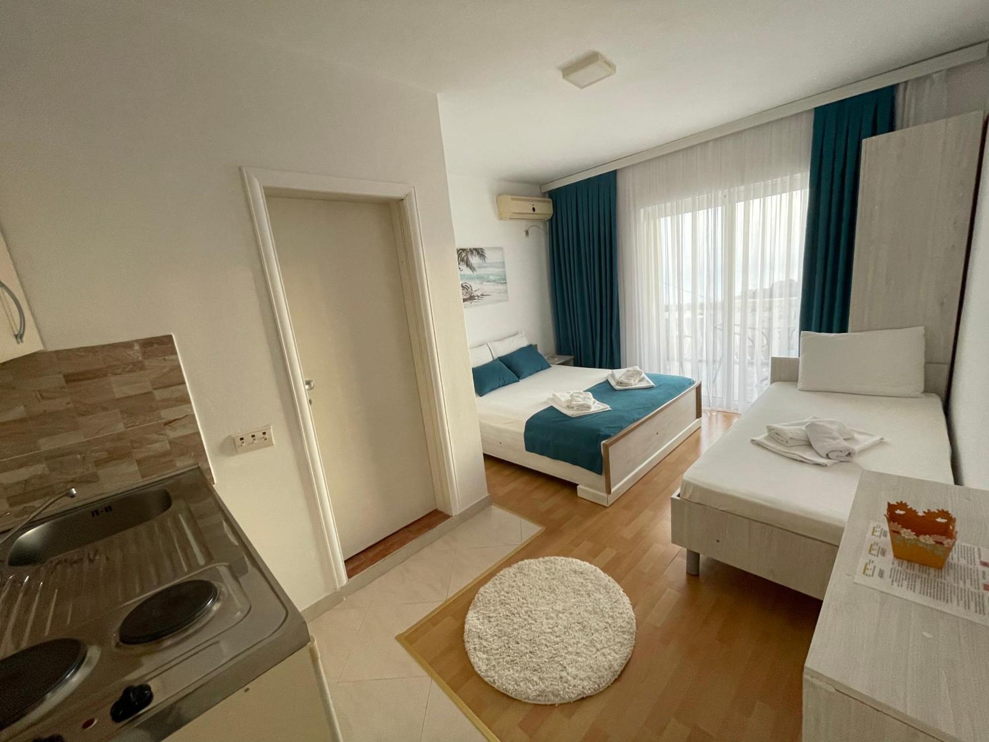 Molla Apartments อุลซิน ภายนอก รูปภาพ