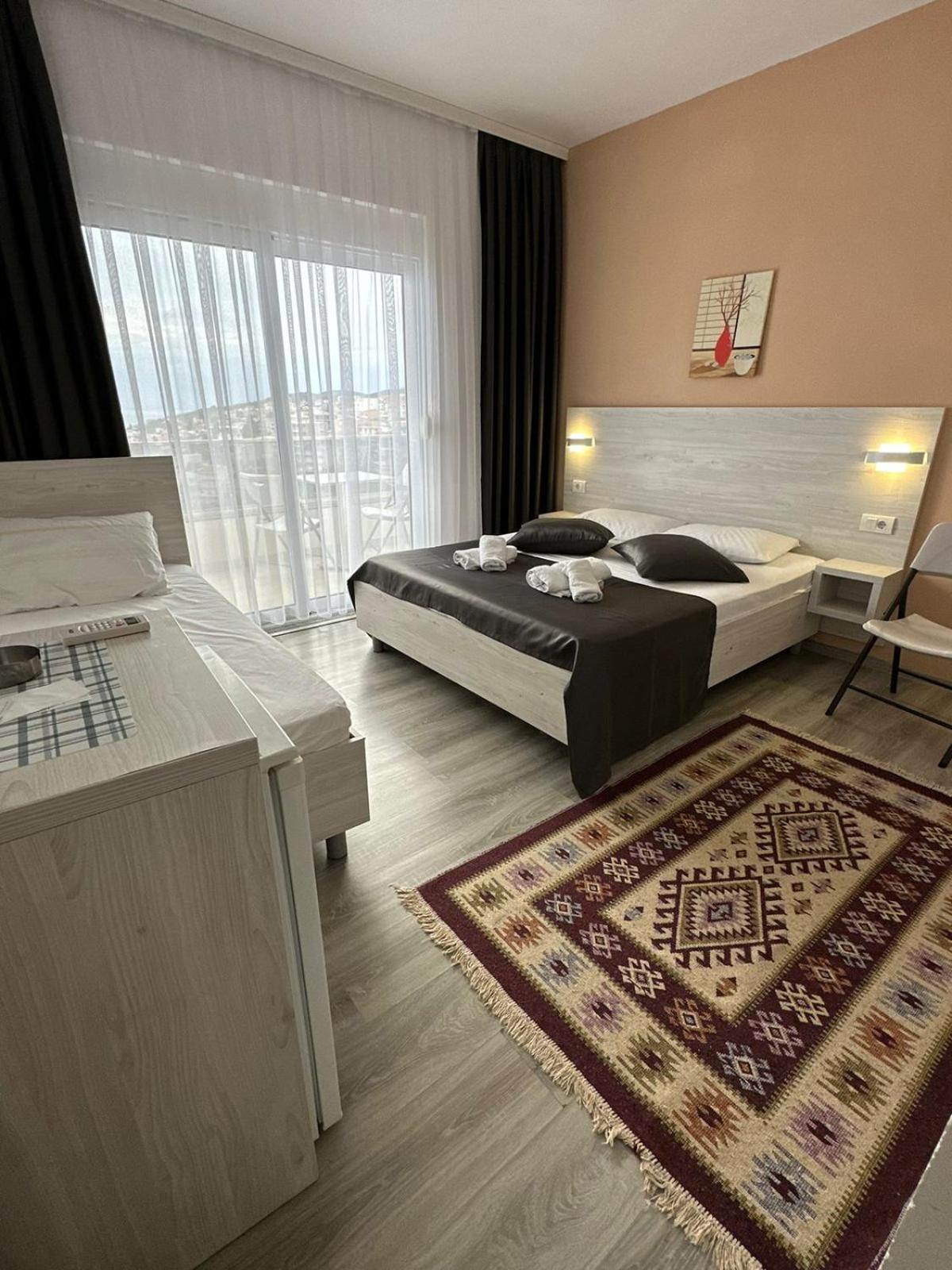 Molla Apartments อุลซิน ภายนอก รูปภาพ